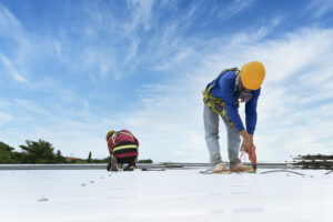 commercial metal roofing contractors